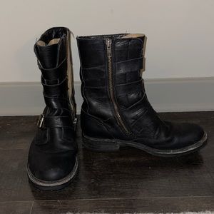 Frye boot
